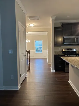 $2,750 | 430 Forsythia Avenue, Summerville, SC 29483