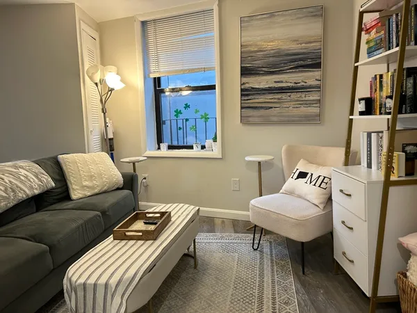 $3,600 | 125 Salem Street, Unit 9, Boston, MA 02113