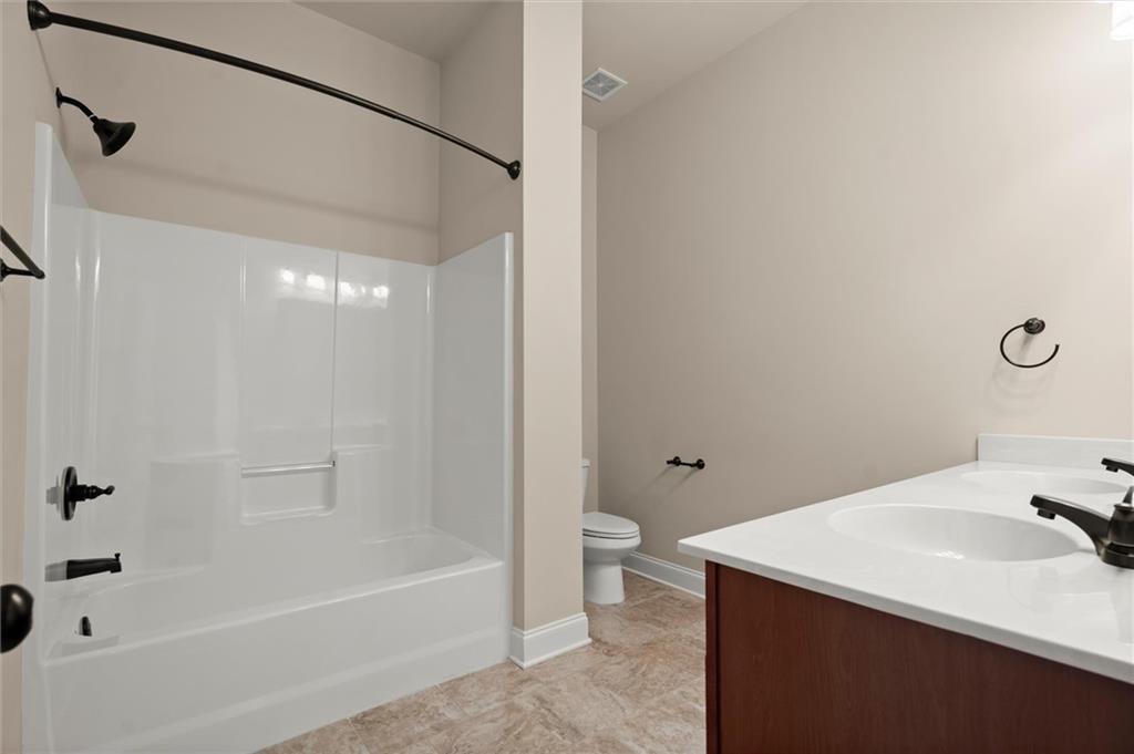 1303 Windstone Court Winder, GA 30680 - Photo 20 of 31