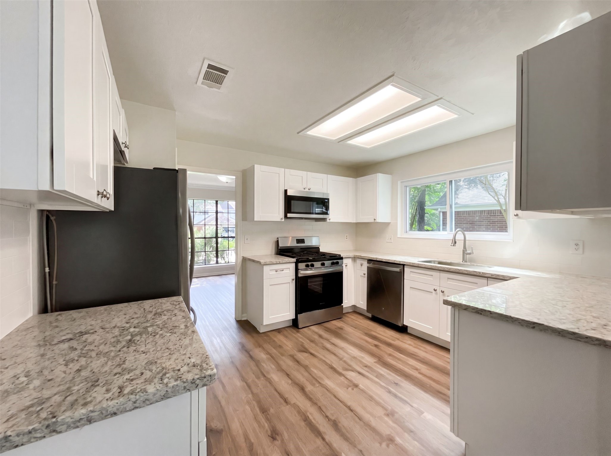 14 Elk Crossing Drive Spring, TX 77381 - Photo 6 of 21