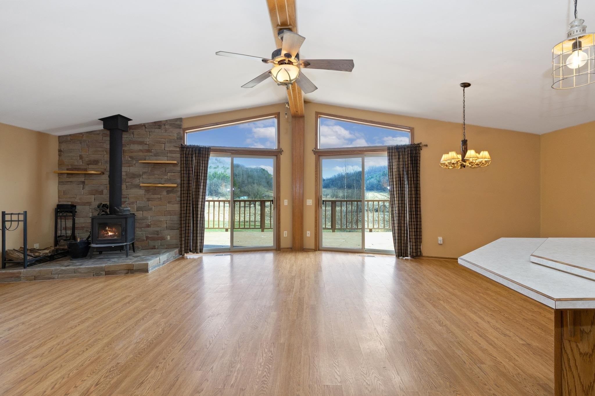 E15394 County Rd P Hillsboro, WI 54634 - Photo 10 of 33