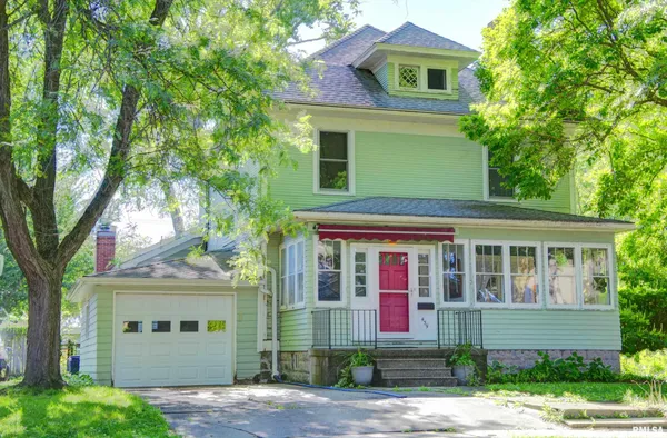 $179,900 | 439 North McArthur Street, Macomb, IL 61455