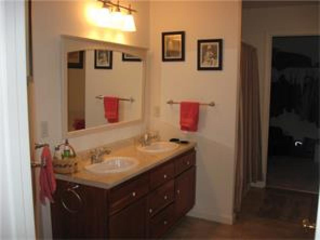 190 Emerys Bridge Road South Berwick, ME 03908 - Photo 7 of 29 Gallery Image 7