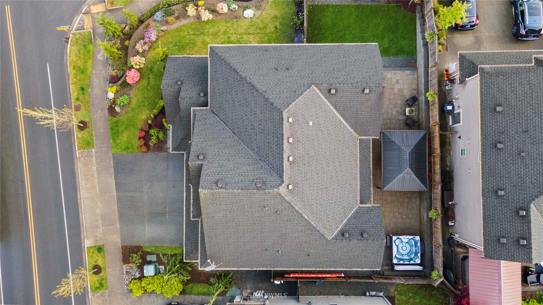 24212 23rd Avenue West Bothell, WA 98021 - Photo 6 of 40 an aerial view of a house with outdoor space