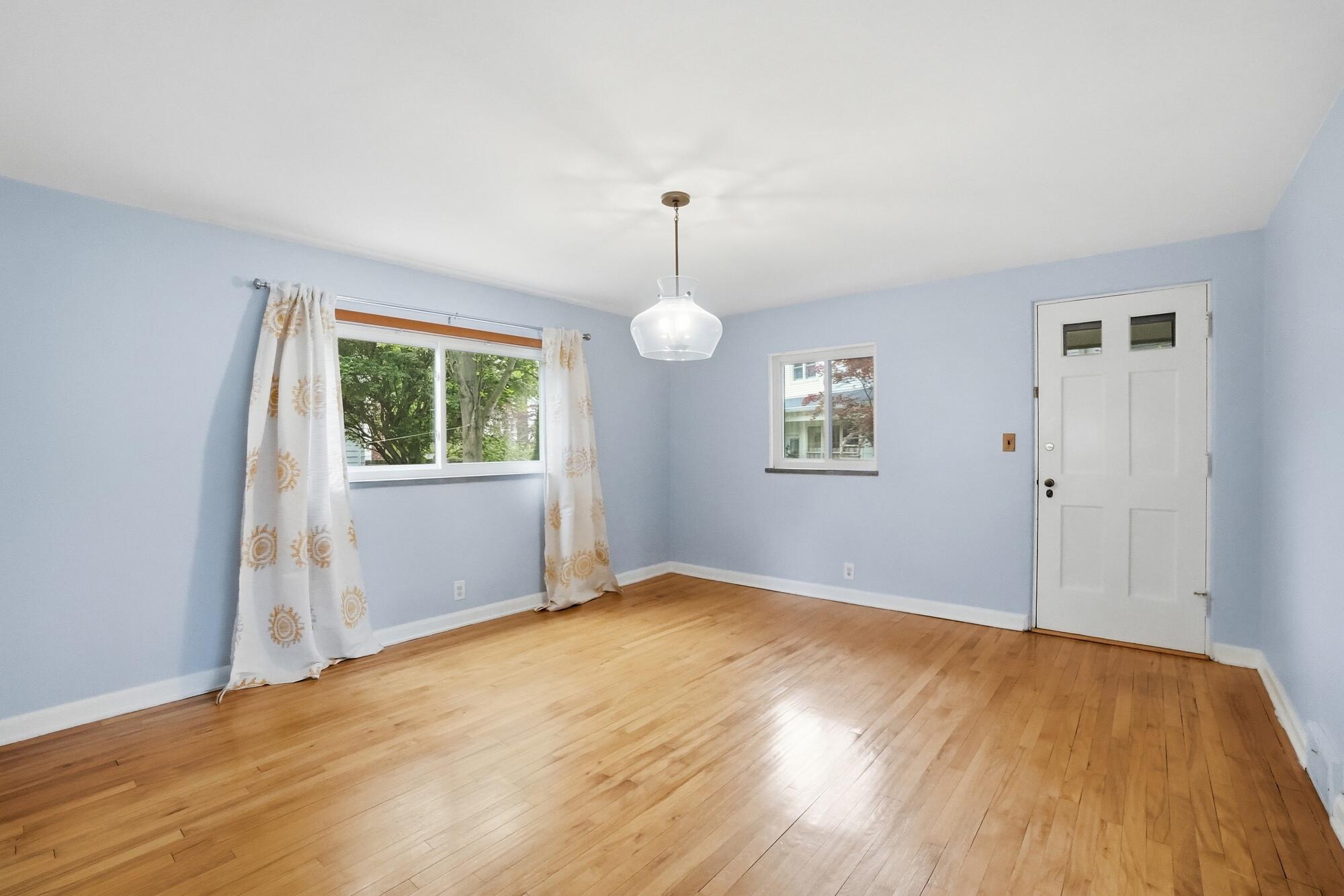 327 Ardmore Road Springfield, OH 45504 - Photo 12 of 58 Gallery Image 12