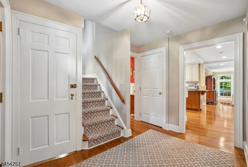 106 Pomeroy Road Madison, NJ 07940 - Photo 27 of 39 Gallery Image 27