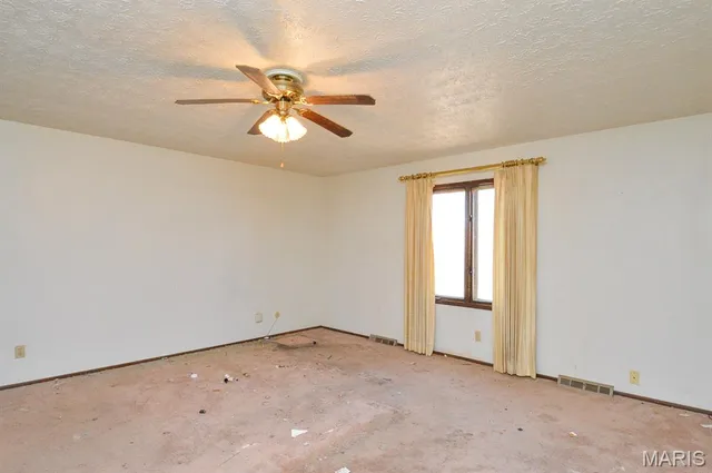 $100,000 | 74 Glen Echo Drive, Glen Carbon, IL 62034