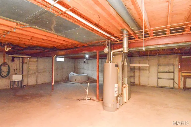 $100,000 | 74 Glen Echo Drive, Glen Carbon, IL 62034