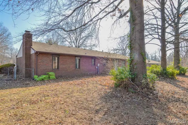 $100,000 | 74 Glen Echo Drive, Glen Carbon, IL 62034