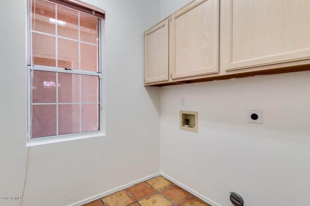 2538 East Amber Ridge Way Phoenix, AZ 85048 - Photo 36 of 42 44-Amber
