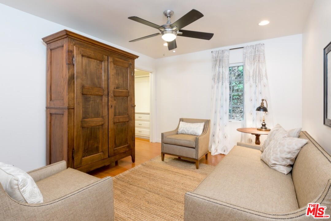 11647 Bellagio Road Los Angeles, CA 90049 - Photo 25 of 52