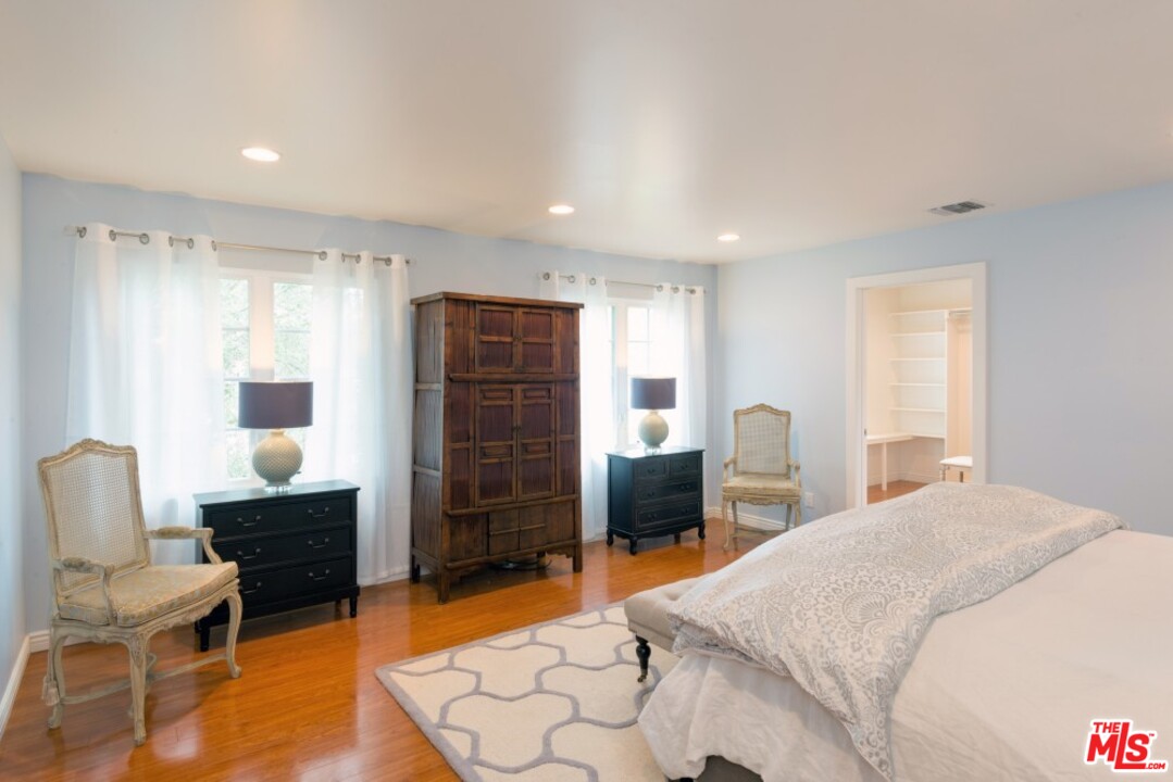 11647 Bellagio Road Los Angeles, CA 90049 - Photo 31 of 52