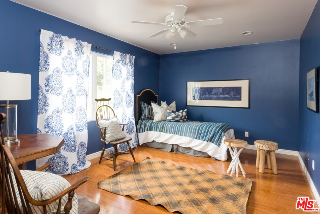 11647 Bellagio Road Los Angeles, CA 90049 - Photo 36 of 52