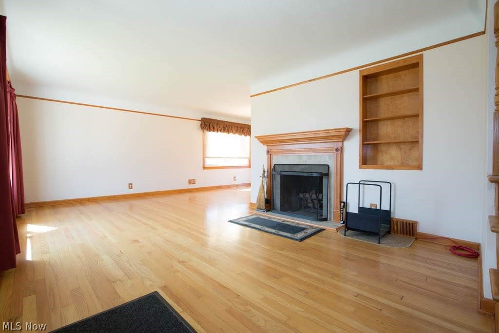 1324 Croyden Road Lyndhurst, OH 44124 - Photo 6 of 35