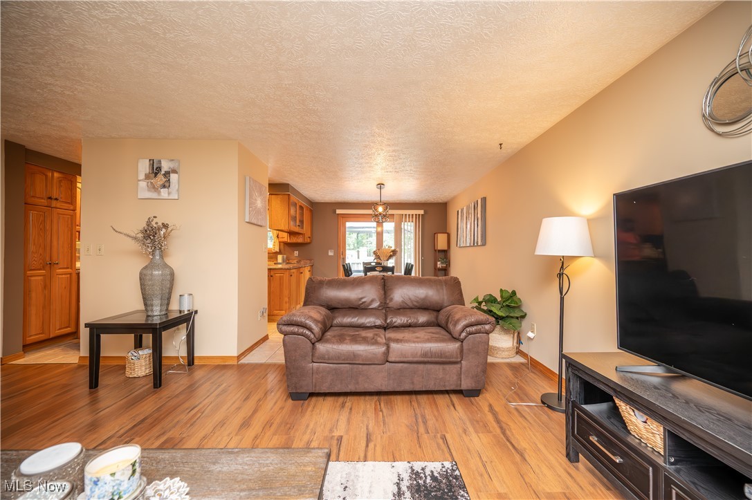 7707 Raglan Drive Northeast Warren, OH 44484 - Photo 7 of 41 Gallery Image 7
