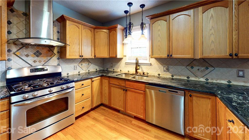 277 Pitts Road Catawba, SC 29704 - Photo 8 of 48 Gallery Image 8