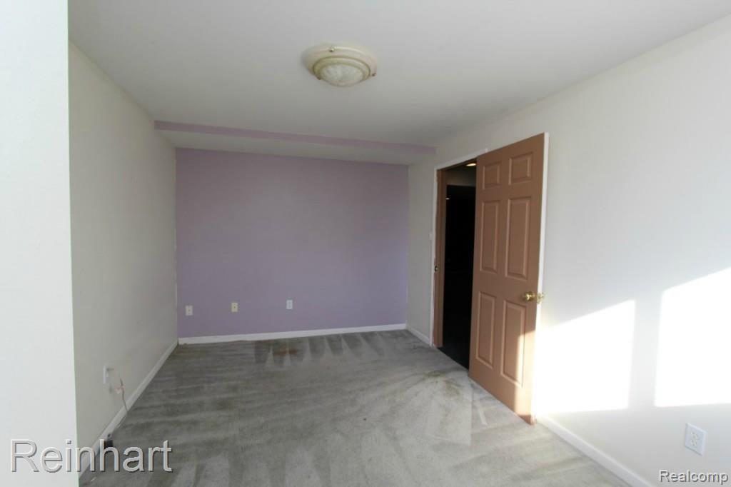 7295 Homestead Road Ypsilanti, MI 48197 - Photo 24 of 31 IMG_4619 (Medium).jpg