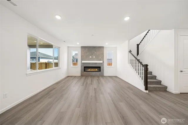 $799,990 | 918 Lucas Avenue, Unit 18, Buckley, WA 98321