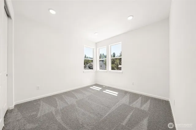 $799,990 | 918 Lucas Avenue, Unit 18, Buckley, WA 98321