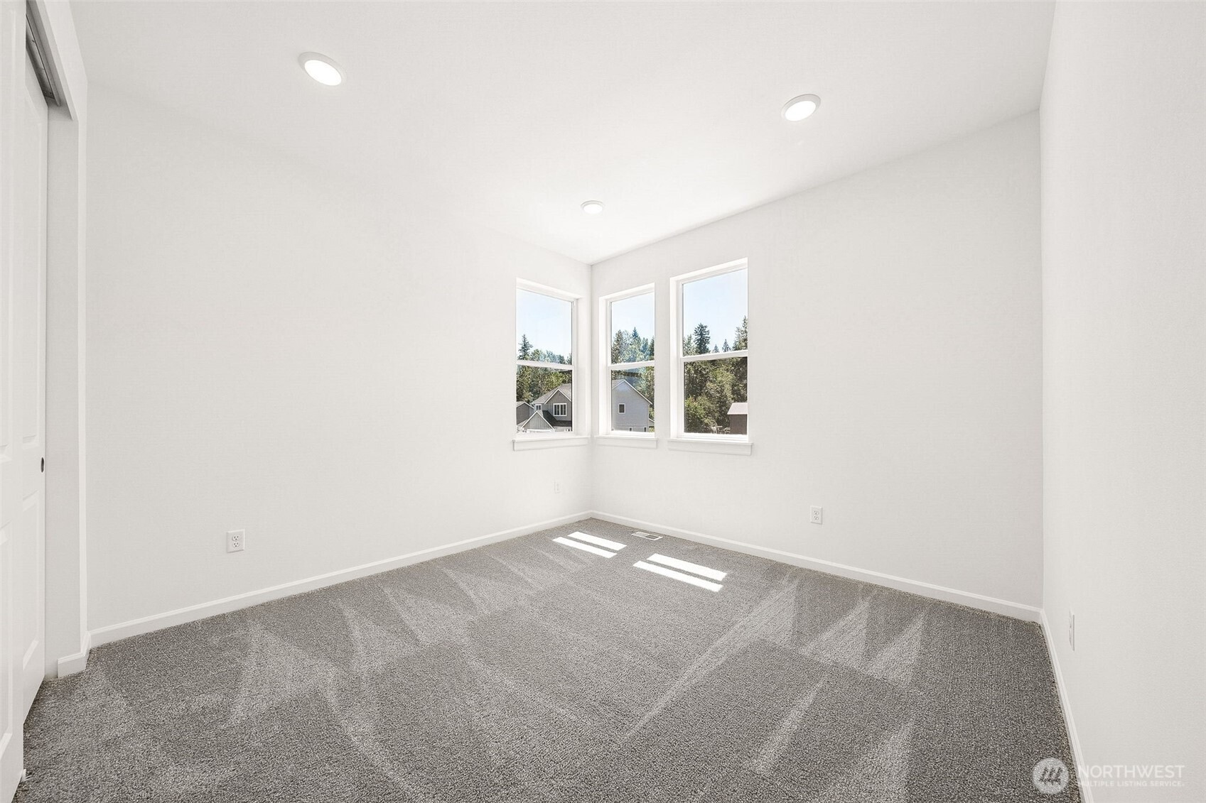 918 Lucas Avenue, Unit 18 Buckley, WA 98321 - Photo 26 of 37