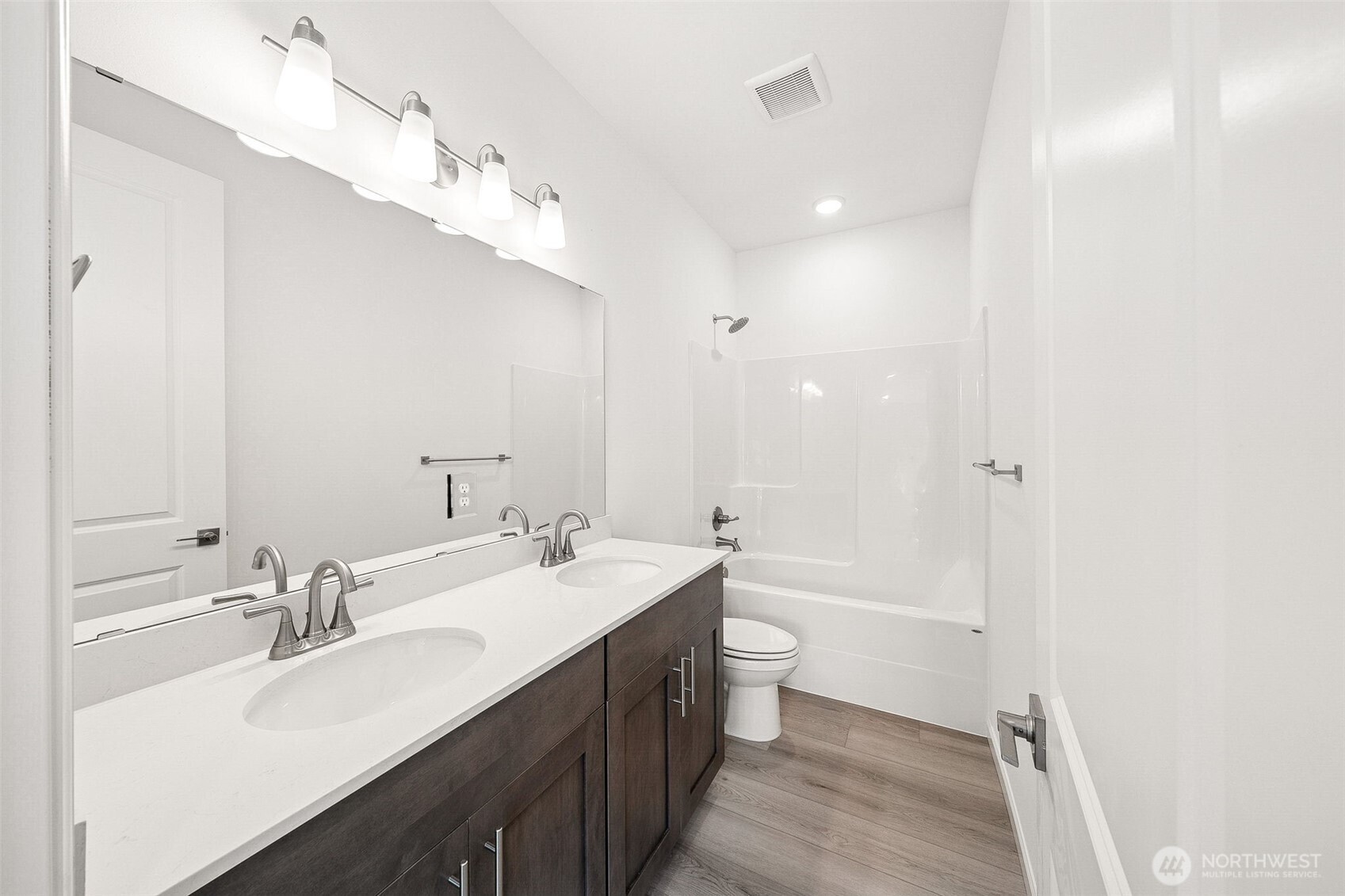 918 Lucas Avenue, Unit 18 Buckley, WA 98321 - Photo 31 of 37