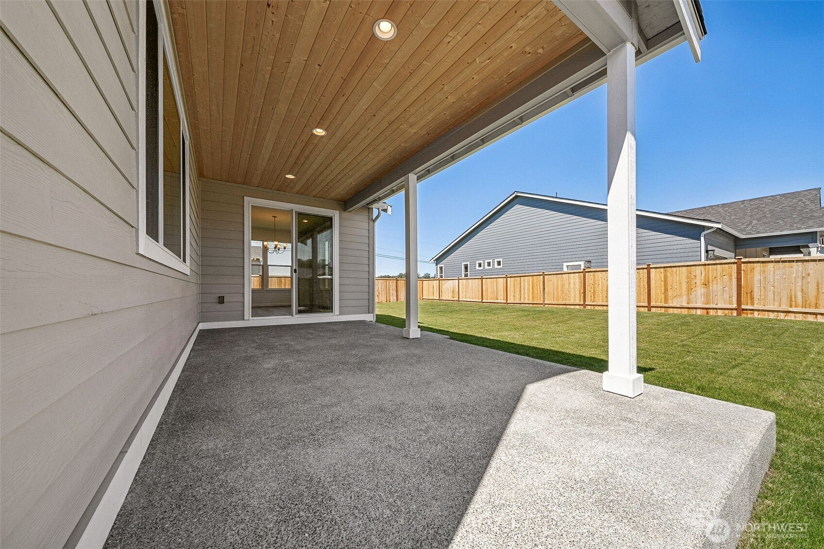 918 Lucas Avenue, Unit 18 Buckley, WA 98321 - Photo 5 of 37