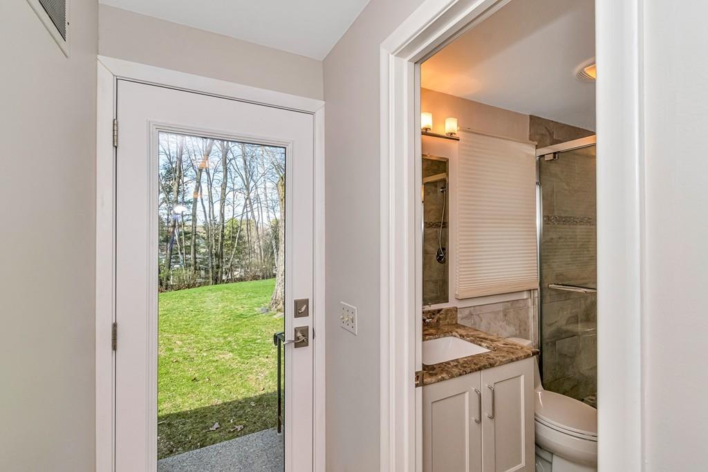 50 Hilltop Road Longmeadow, MA 01106 - Photo 15 of 41 Gallery Image 15