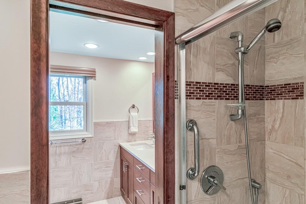 50 Hilltop Road Longmeadow, MA 01106 - Photo 26 of 41 Gallery Image 26
