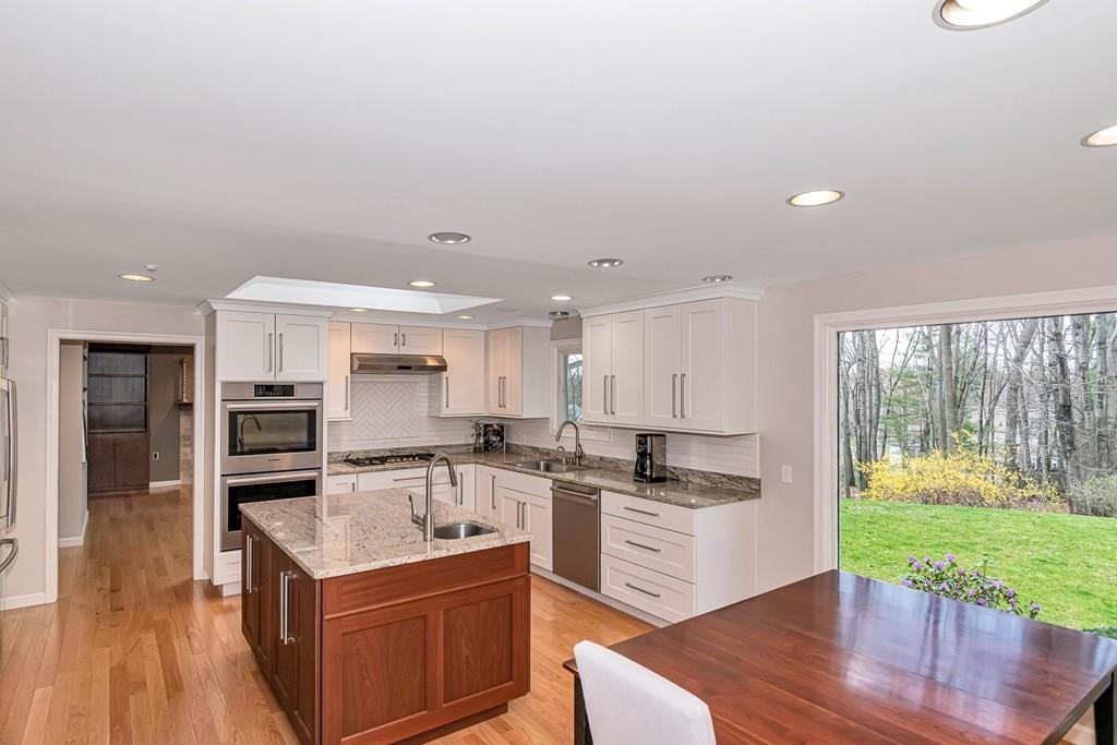 50 Hilltop Road Longmeadow, MA 01106 - Photo 10 of 41 Gallery Image 10