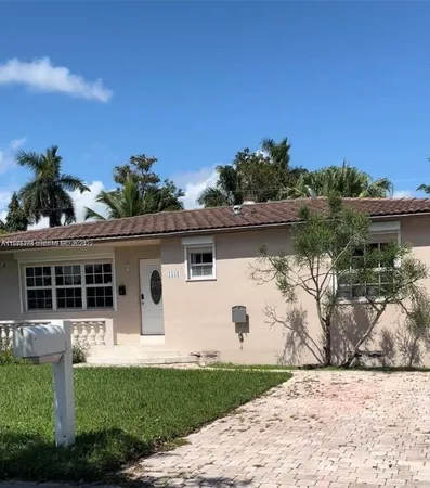 $613,000 | 1531 Moffett Street, Hollywood, FL 33020