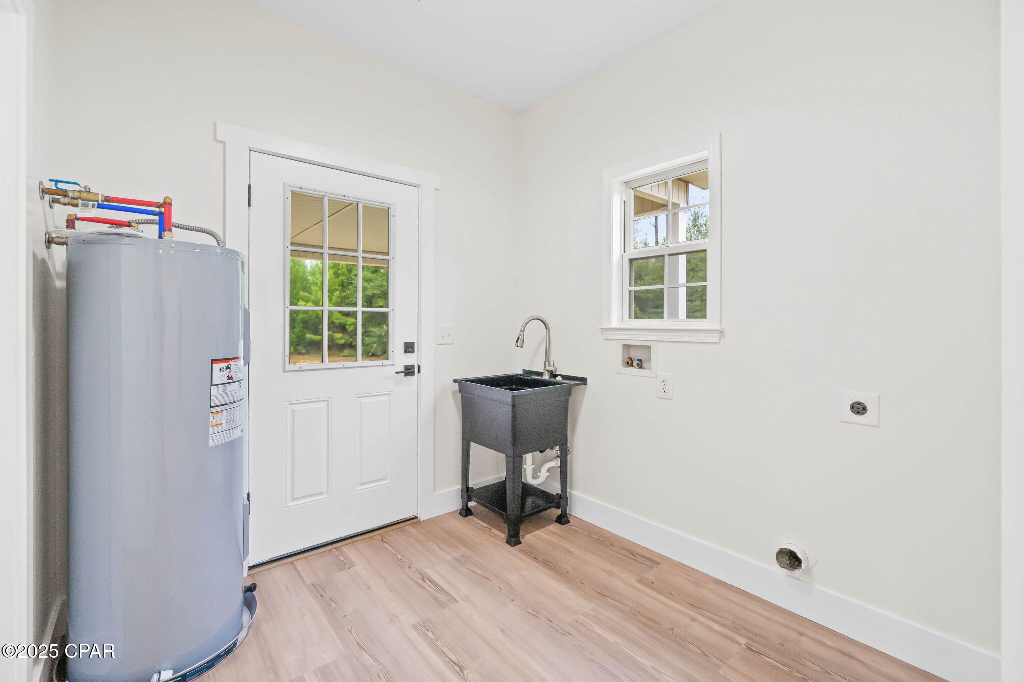 2415 Finch Circle Chipley, FL 32428 - Photo 19 of 41