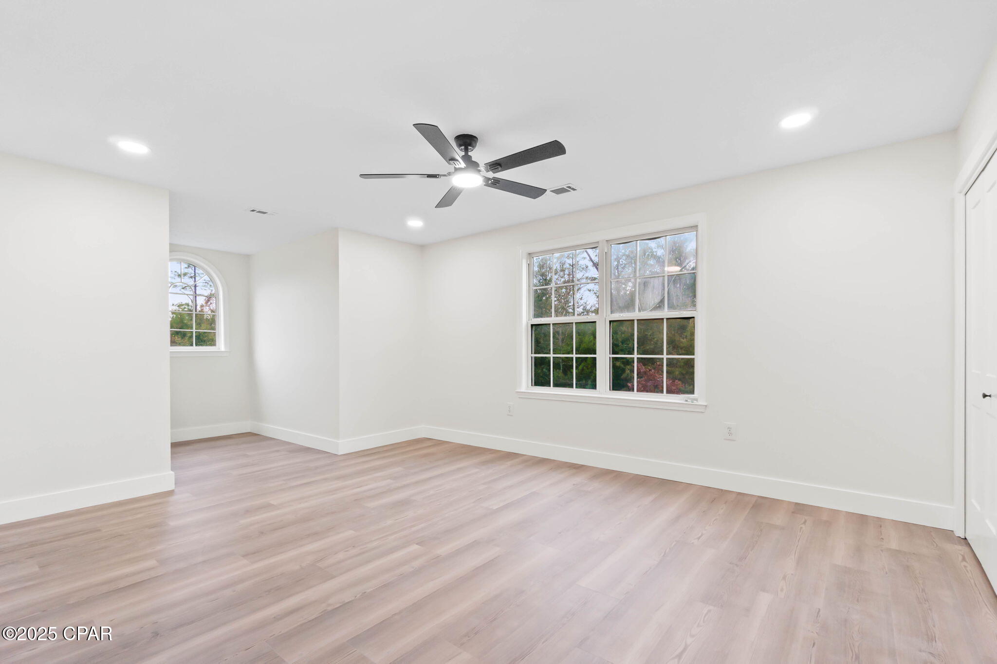 2415 Finch Circle Chipley, FL 32428 - Photo 22 of 41