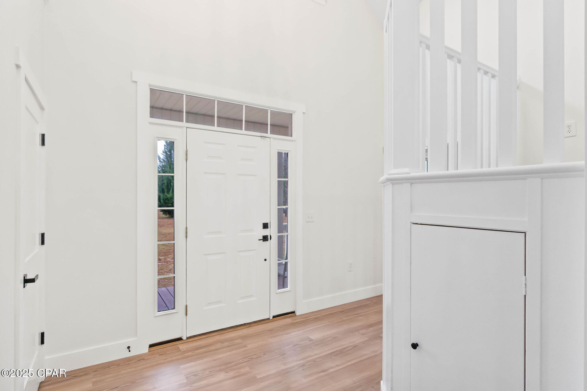 2415 Finch Circle Chipley, FL 32428 - Photo 3 of 41