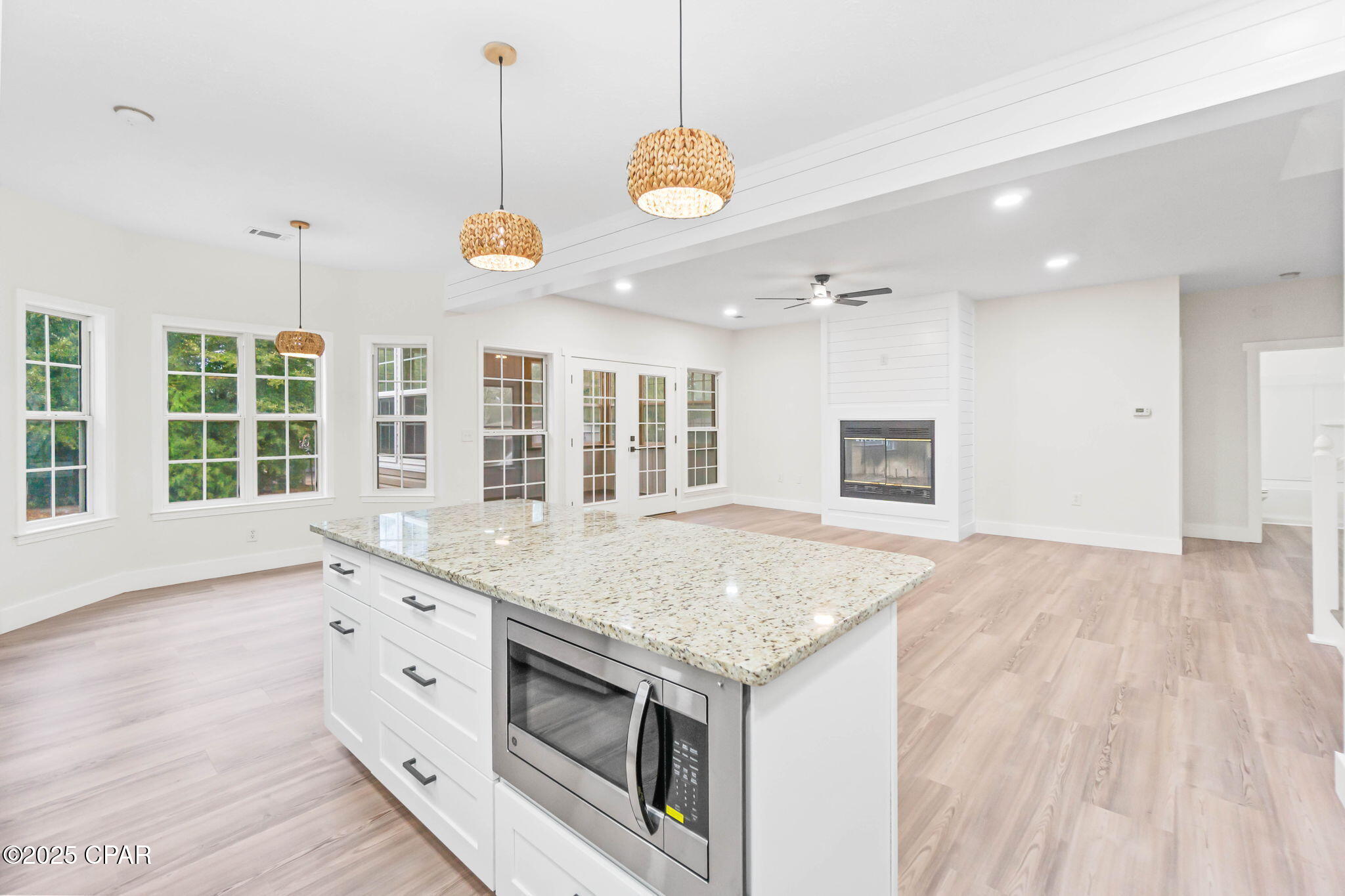 2415 Finch Circle Chipley, FL 32428 - Photo 8 of 41