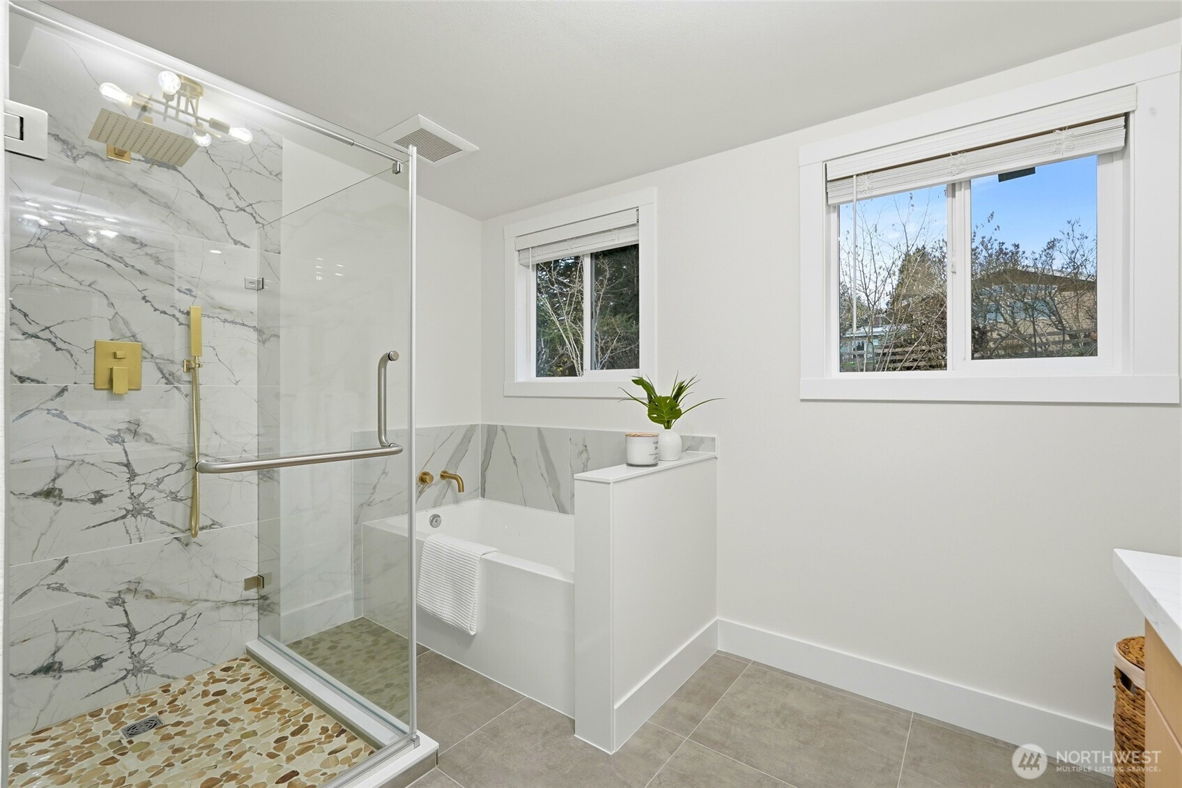 12832 84th Avenue South Renton, WA 98057 - Photo 21 of 40