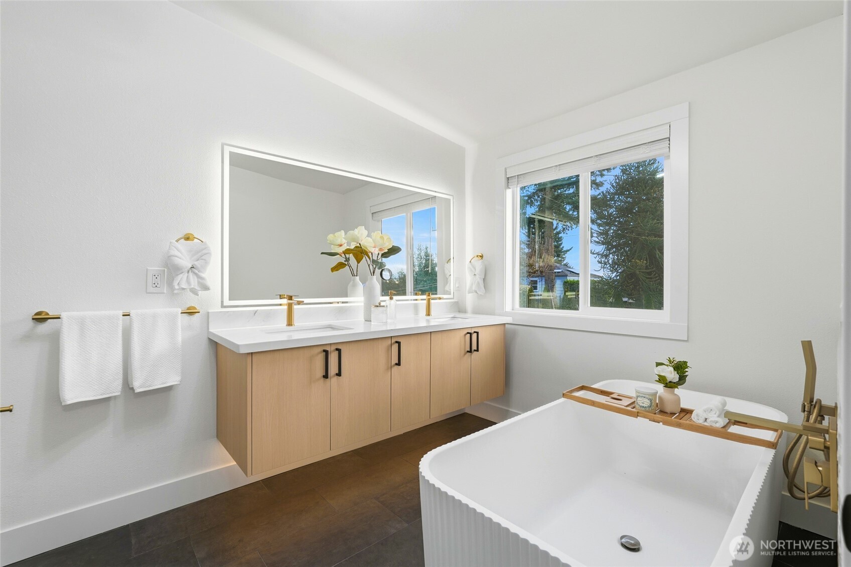 12832 84th Avenue South Renton, WA 98057 - Photo 24 of 40