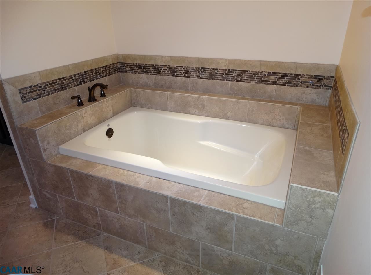 5331 Waterford Road Rixeyville, VA 22737 - Photo 22 of 36 a bathroom with a bathtub