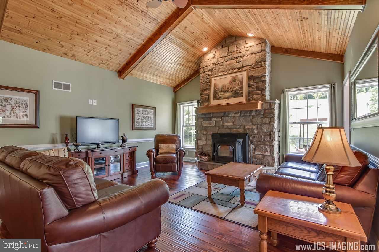 30 Sheaffer Road Liverpool, PA 17045 - Photo 3 of 25 Gallery Image 3