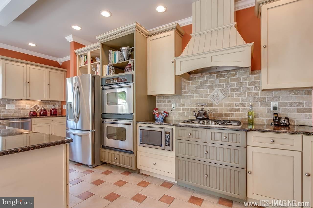 30 Sheaffer Road Liverpool, PA 17045 - Photo 8 of 25 Gallery Image 8