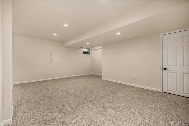 a view of empty room