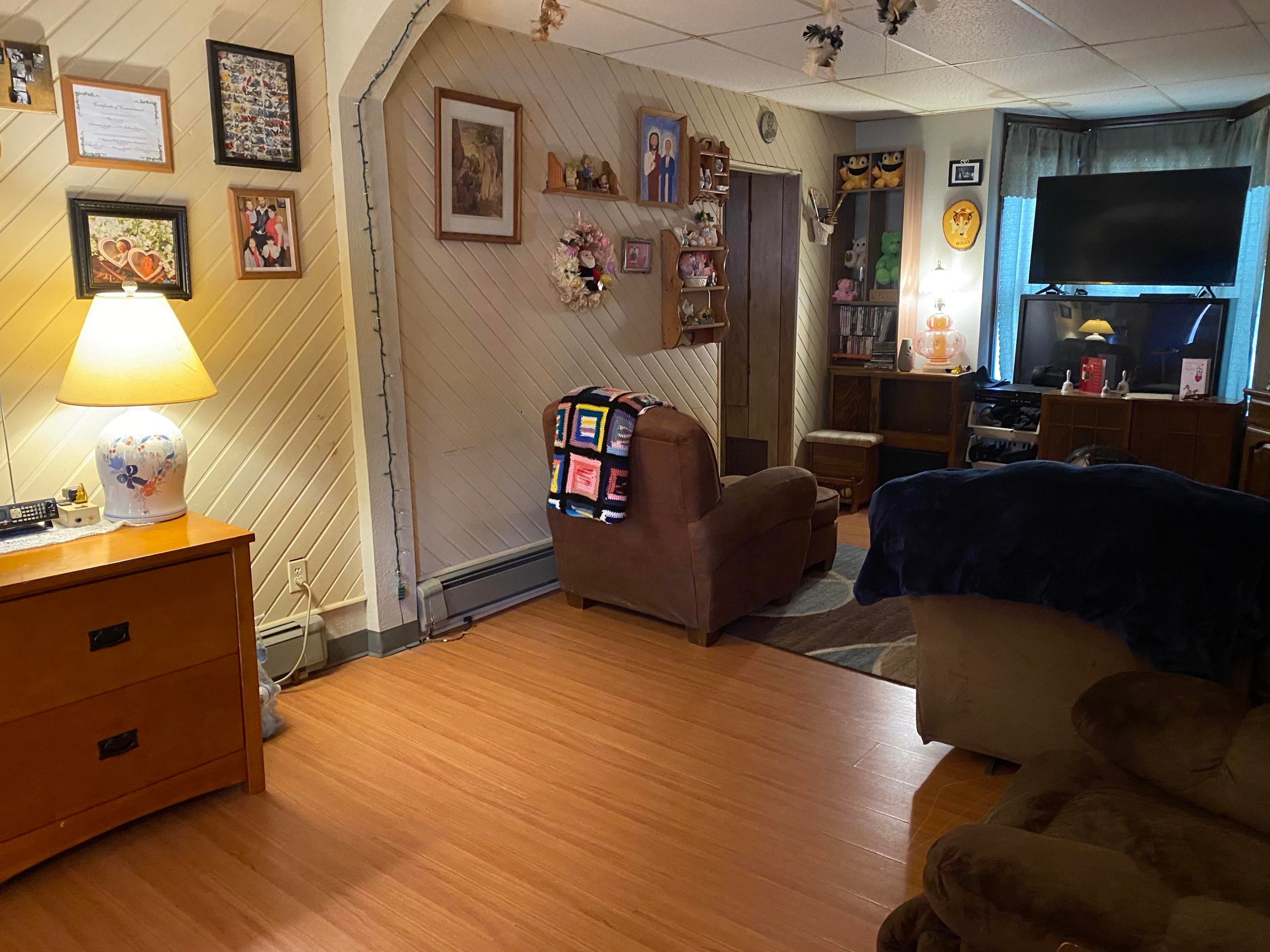 213 Backus Street Cheboygan, MI 49721 - Photo 4 of 26 Gallery Image 4