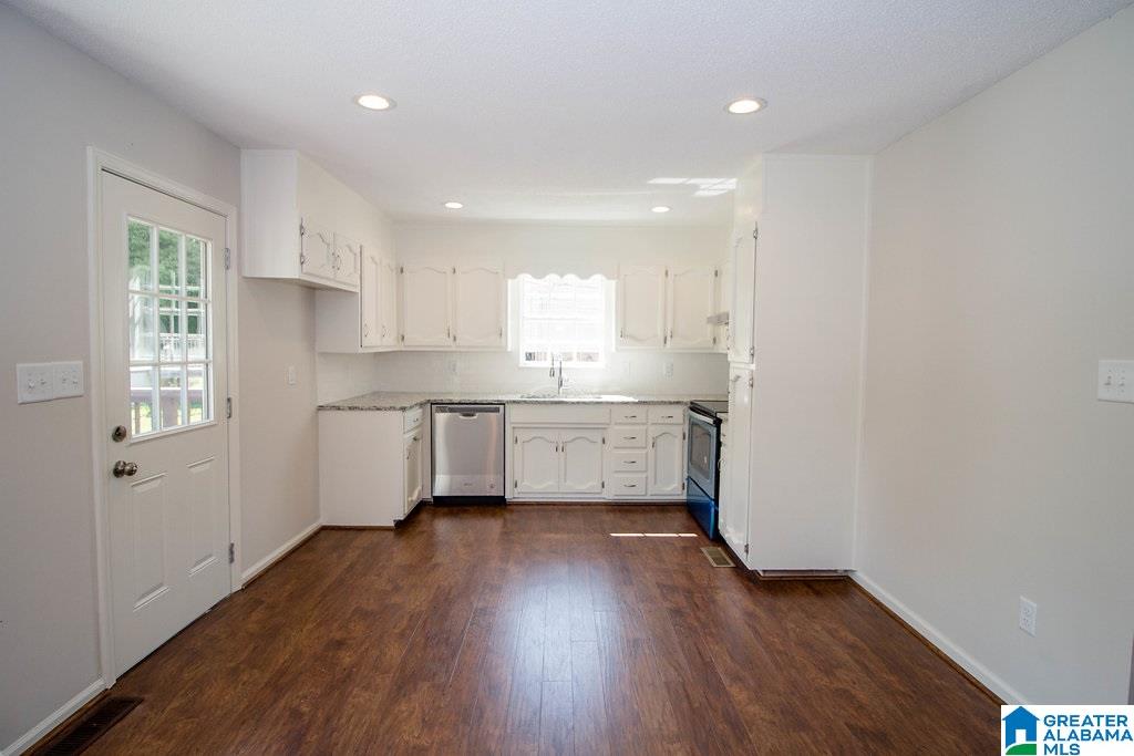 5254 Dug Hollow Road Pinson, AL 35126 - Photo 5 of 27