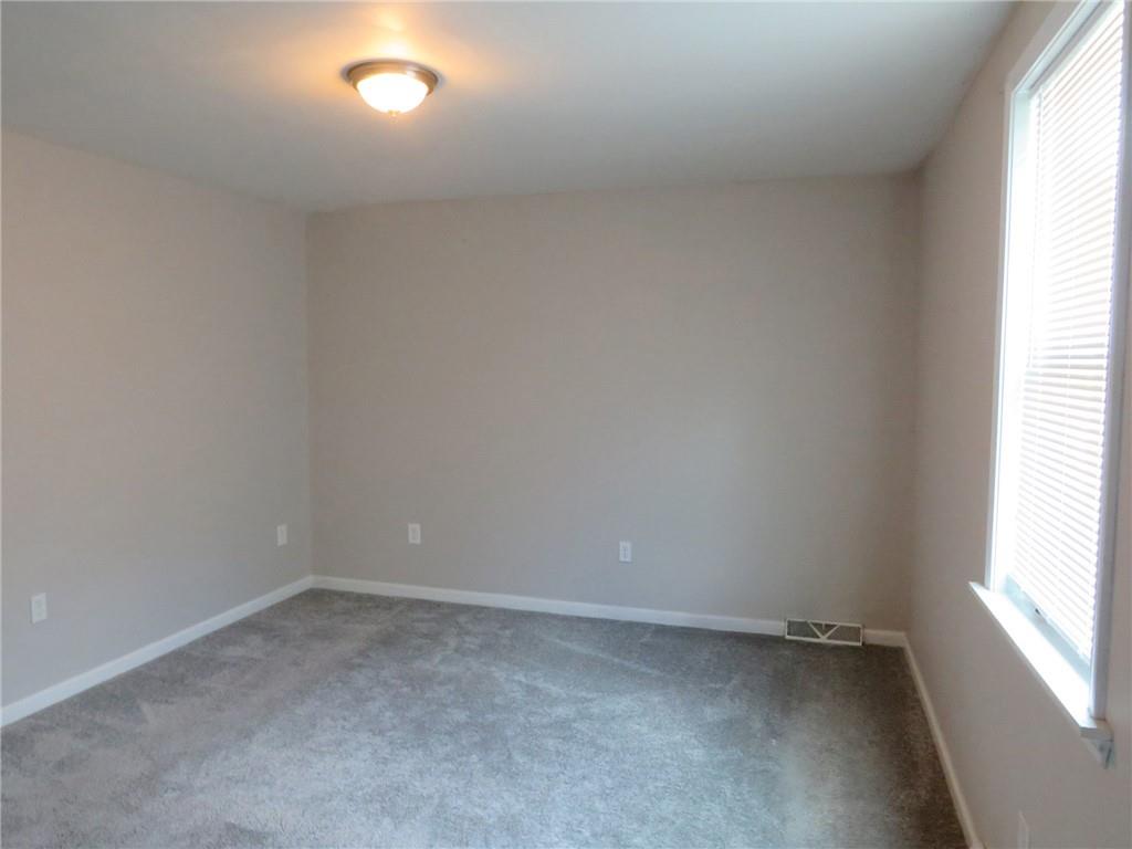 1337 Nine Eighty Road Canonsburg, PA 15317 - Photo 21 of 23