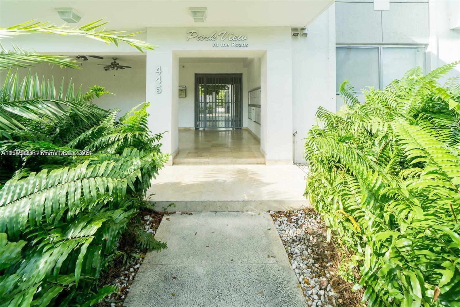 445 Southwest 11th Street, Unit 408 Miami, FL 33130 - Photo 14 of 40