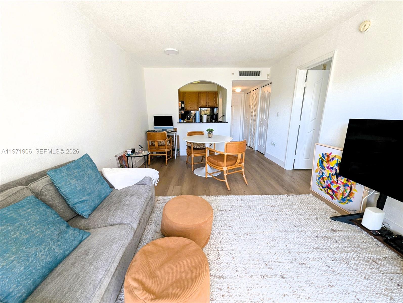 445 Southwest 11th Street, Unit 408 Miami, FL 33130 - Photo 2 of 40