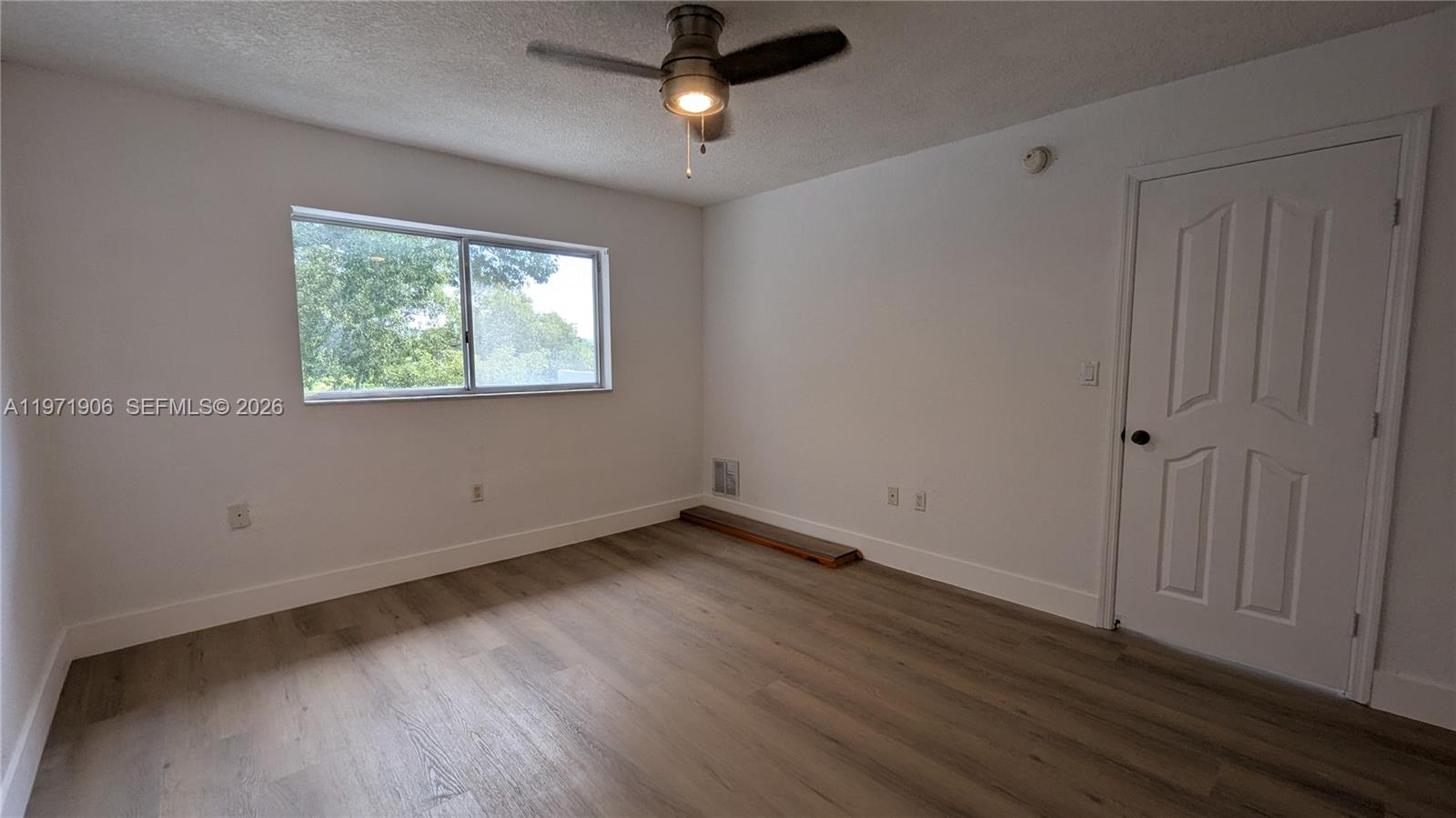 445 Southwest 11th Street, Unit 408 Miami, FL 33130 - Photo 32 of 40