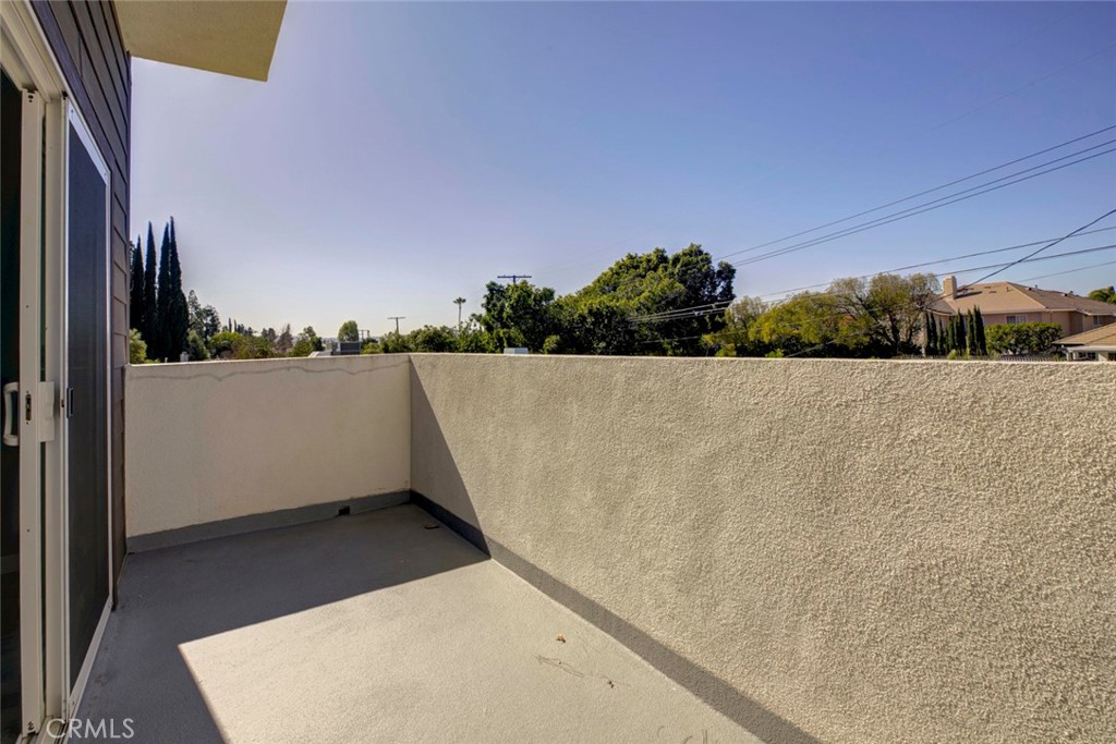 10499 Yolanda Avenue Porter Ranch, CA 91326 - Photo 31 of 37 view of outdoor space and city view