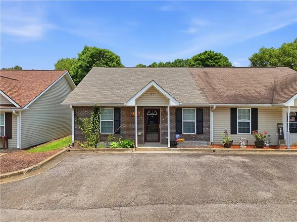 $239,900 | 30 Brittany Court, Unit 20, Jasper, GA 30143