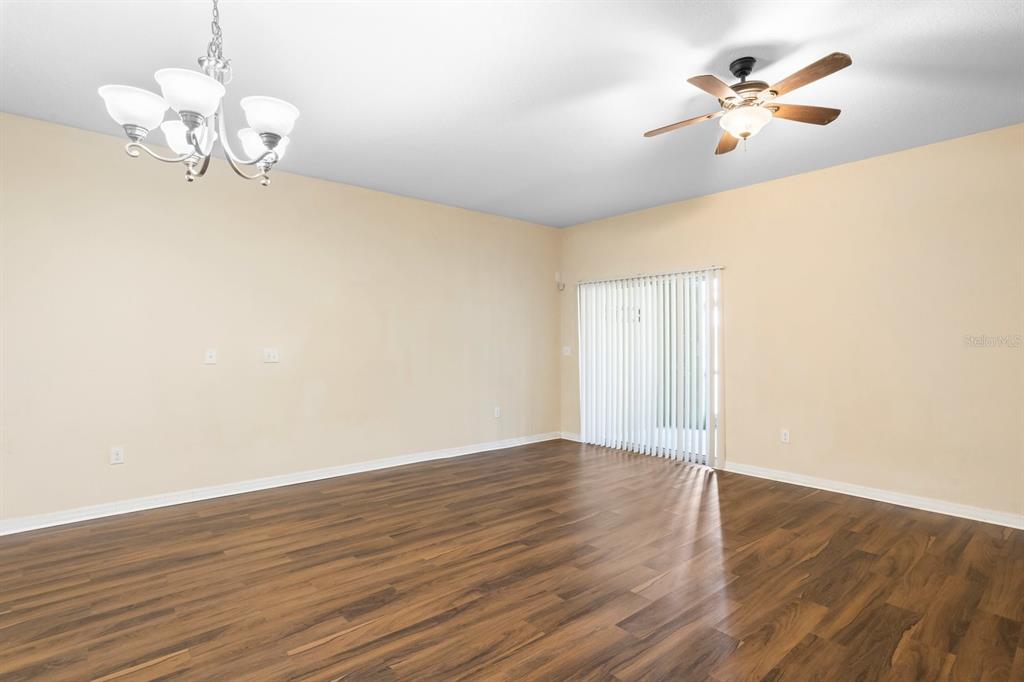 2044 Hawks View Drive Ruskin, FL 33570 - Photo 12 of 35