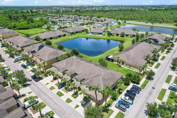 $2,150 | 2044 Hawks View Drive, Ruskin, FL 33570